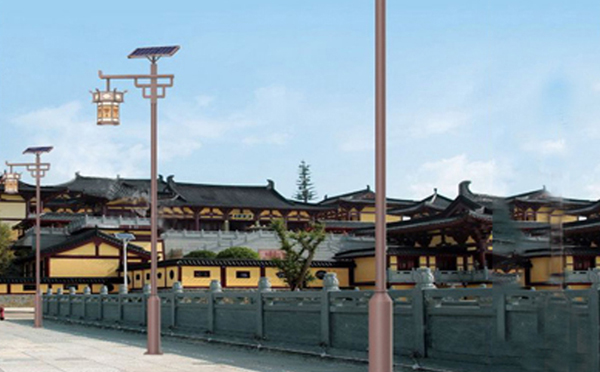 抗风型平罗太阳能路灯：保障稳定照明不受风害